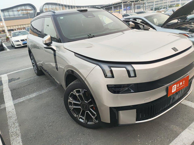 LYNK & CO 900 2025 2.0T Ultra