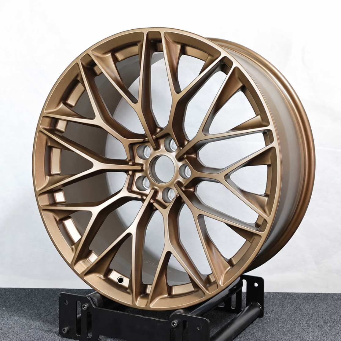 EBG Komplet sportowe felgi aluminiowe brązowe 21x9 5x114.3 ET35