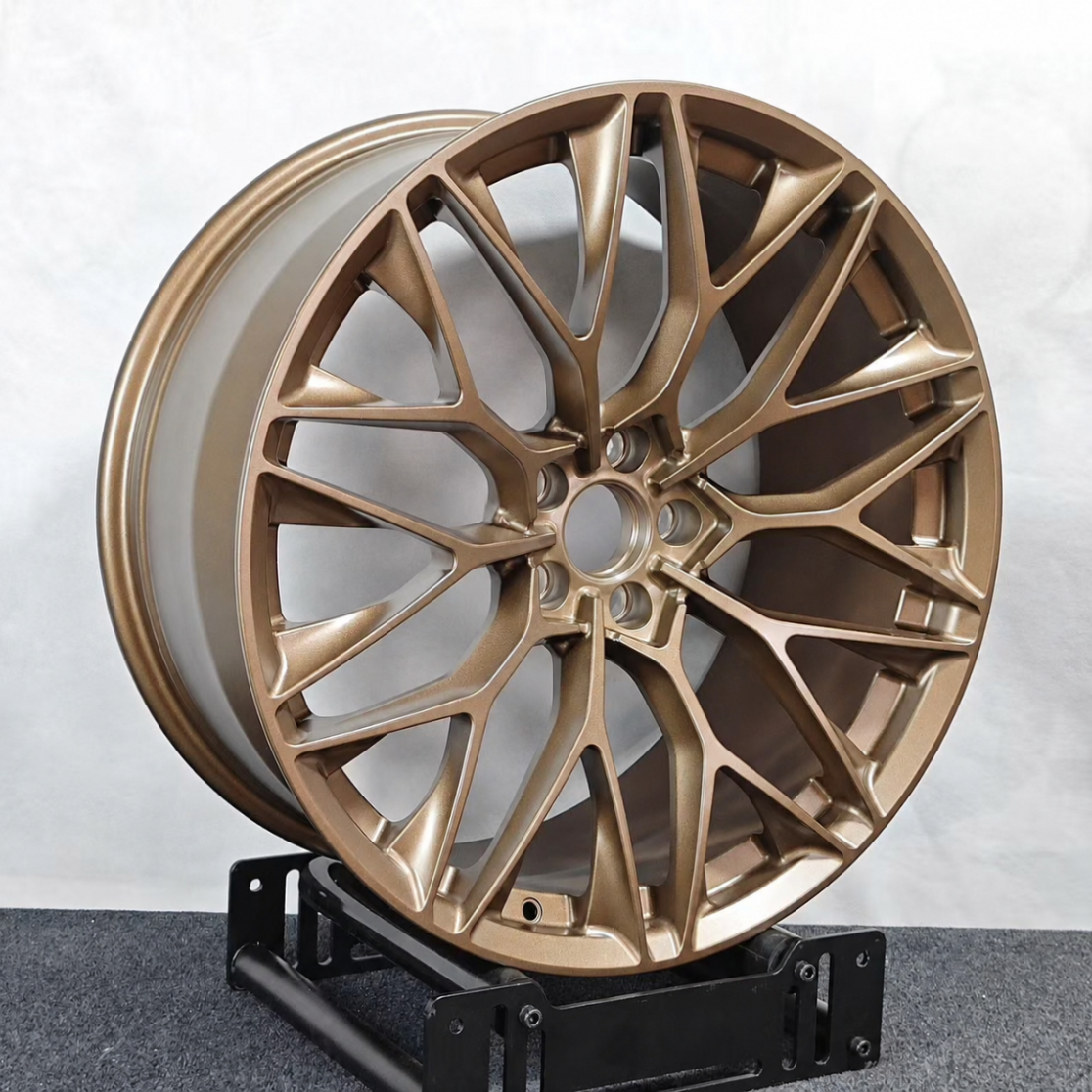 EBG Komplet sportowe felgi aluminiowe brązowe 21x9.5 5x112 ET28