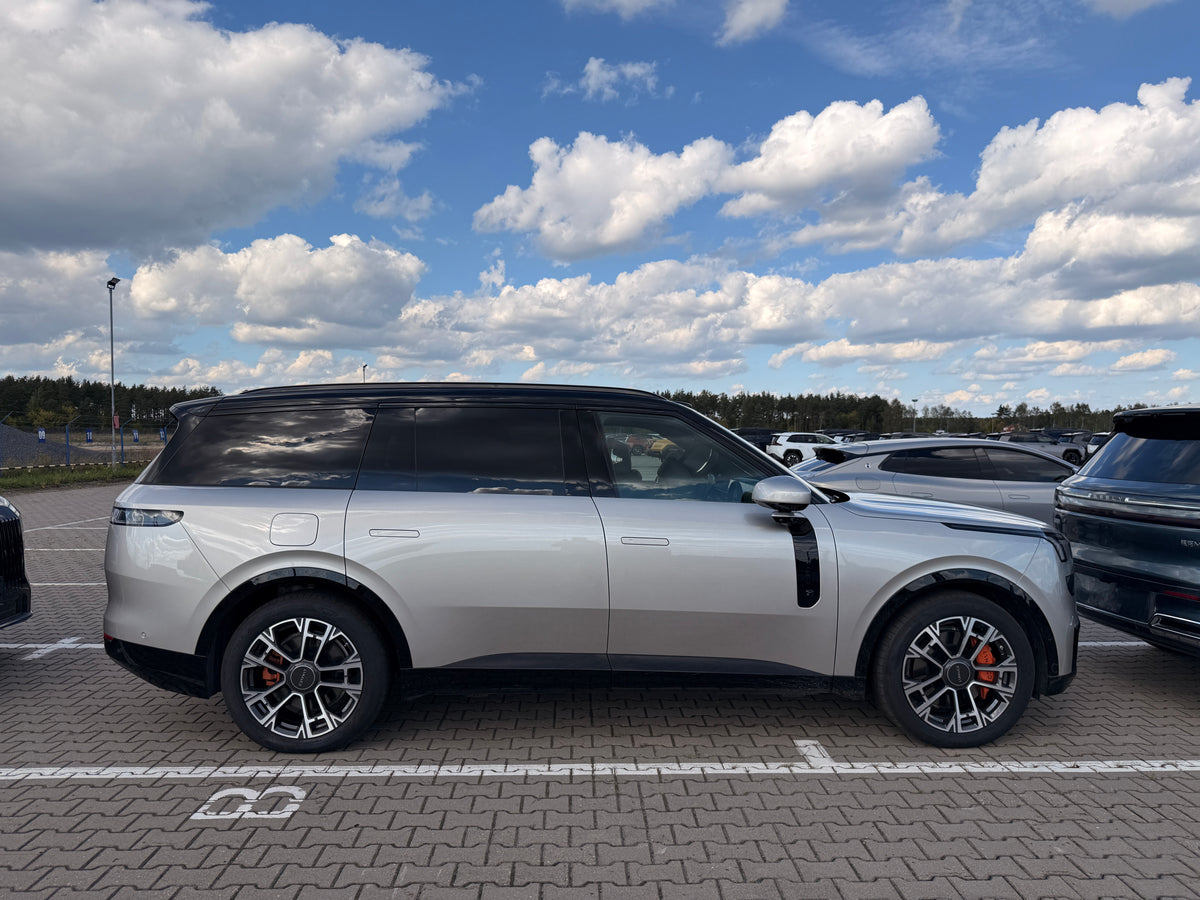 LYNK & CO 900 2025 2.0T Ultra