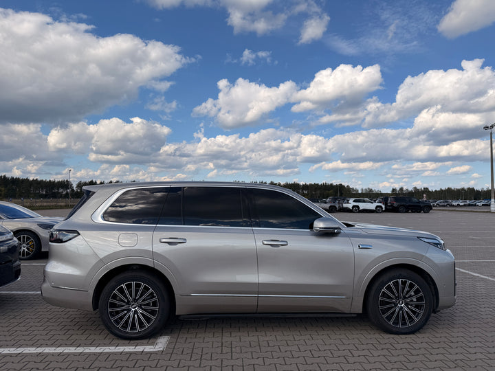 GEELY GALAXY M9 AWD Navigation Edition