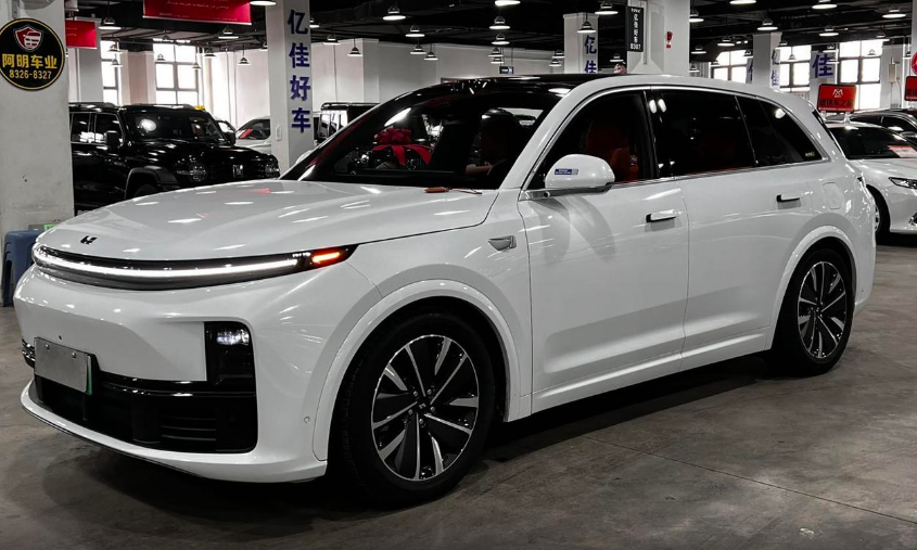 Li Auto L7 Ultra EREV AWD – 449 KM