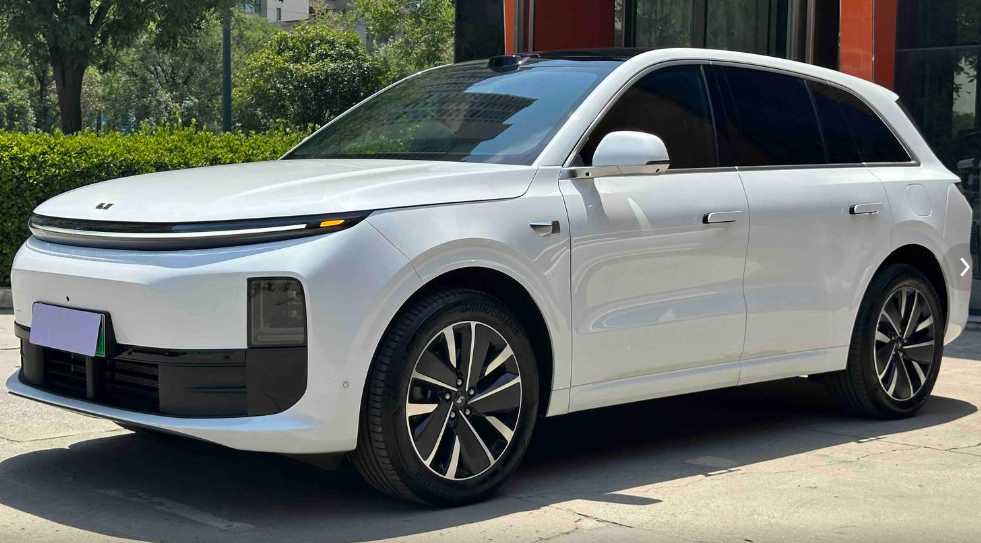 Li Auto L6 Pro EREV AWD – 408 KM