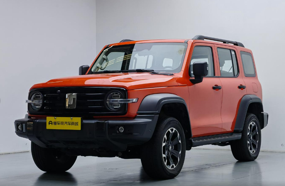 TANK 300 Hi4-T PHEV 4WD – 408 k – 37,1 kWh
